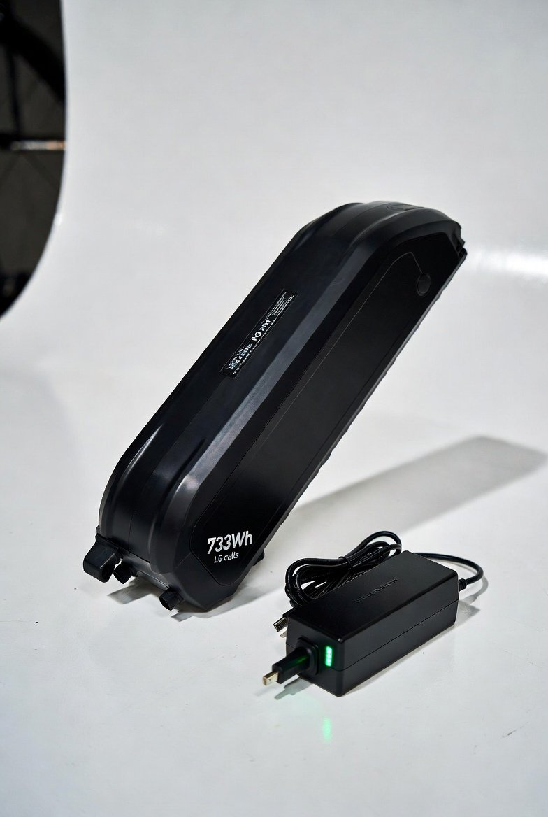 Aventon Pace 4 Removable Battery Close-Up Charging
